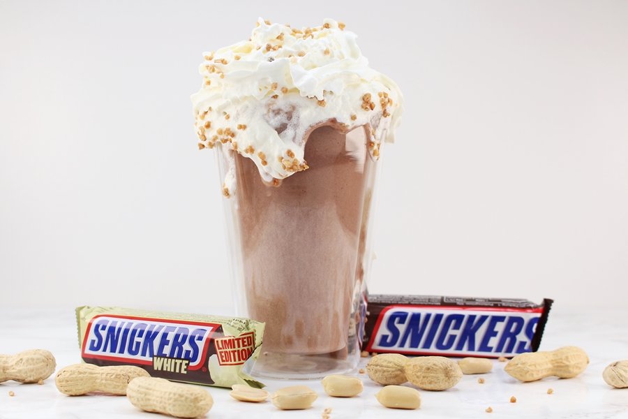 Snickers selber machen ohne Zucker, Protein Snickers selber machen, Snickers Milchshake, Snickers Protein Shake Rezept, Protein Snickers Shake, Snickers Hi Protein Powder