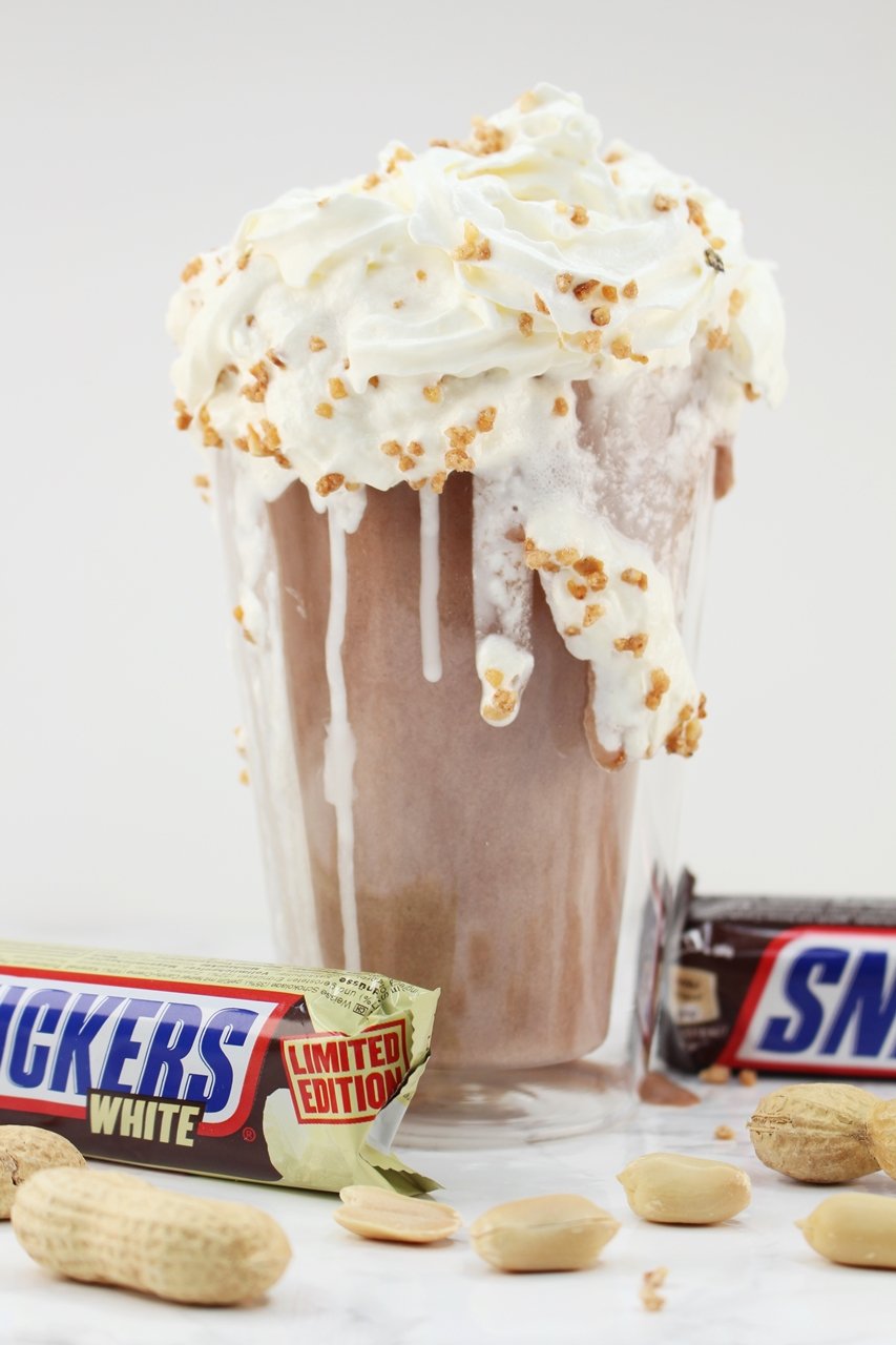 Snickers selber machen ohne Zucker, Protein Snickers selber machen, Snickers Milchshake, Snickers Protein Shake Rezept, Protein Snickers Shake, Snickers Hi Protein Powder