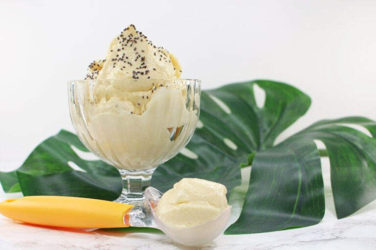 Mango Kokos Eis ohne Eismaschine: Low Carb Nicecream ohne Zucker