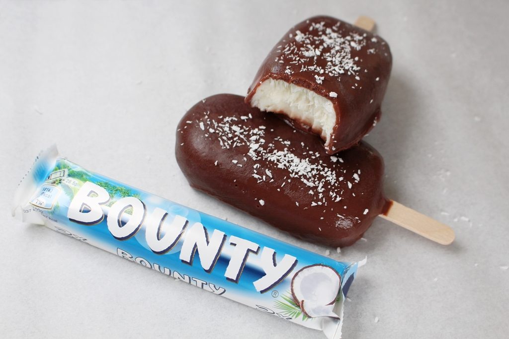 Low Carb Bounty Eis, Bounty Riegel selber machen, Kokos Eis selber machen, zuckerfreies Bounty