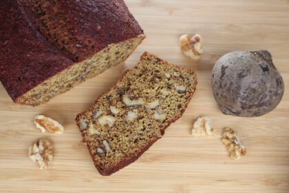 Glutenfreies Super-Brot: Wenn sich Rote Bete in Walnüsse verliebt