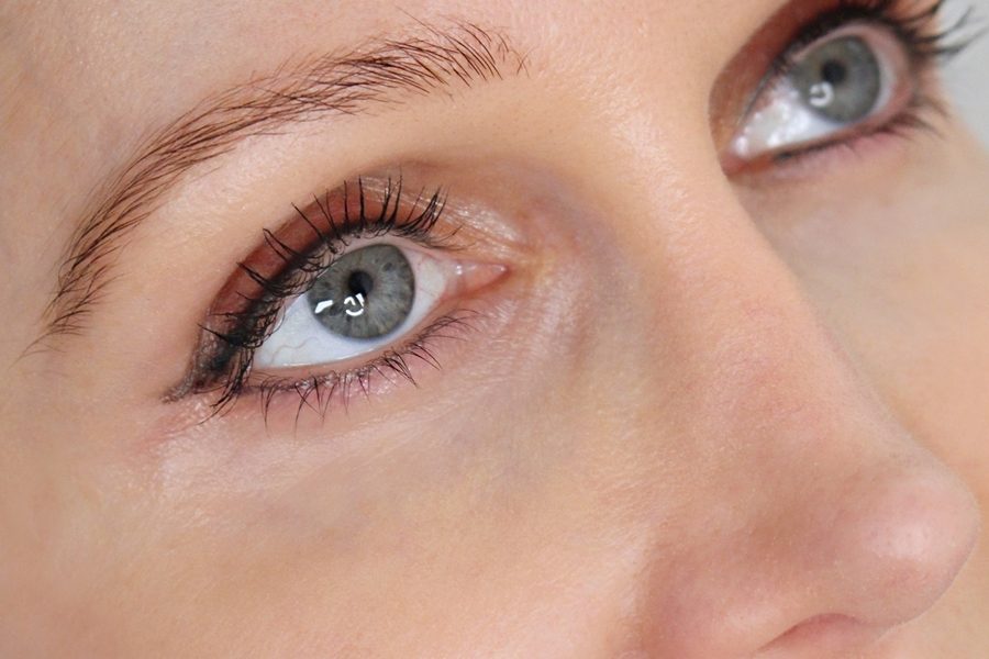 Minoxidil für Augenbrauen, Minoxidil Daueranwendung, Minoxidil Augenbrauen fallen aus, Augenbrauenserum Vorher Nachher, Minoxidil Frauen Erfahrungen, volle Augenbrauen bekommen, wachsen Augenbrauen wieder nach, wie wachsen Augenbrauen nach