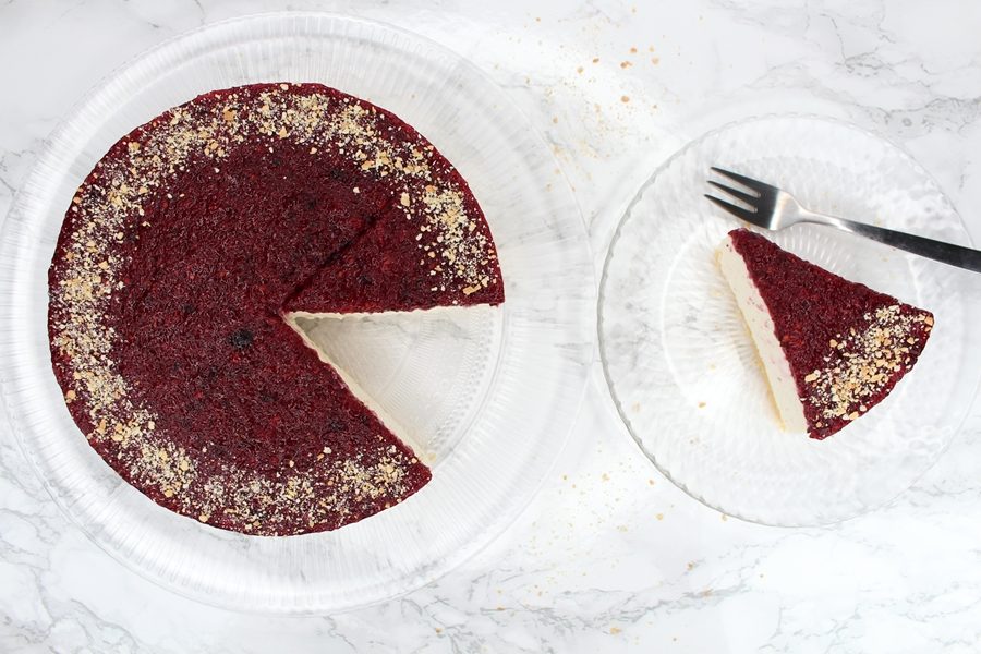 No Bake Cheesecake mit Beeren No Bake Cheesecake mit Beeren, No Bake Cheesecake ohne Kekse, Cheesecake mit wenig Kalorien, No Bake Käsekuchen mit Beeren, Low Carb High Protein Käsekuchen